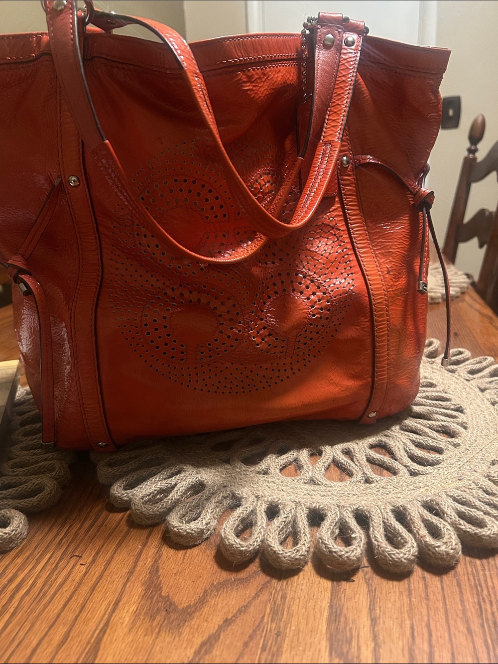 Coach coral Leather bag
